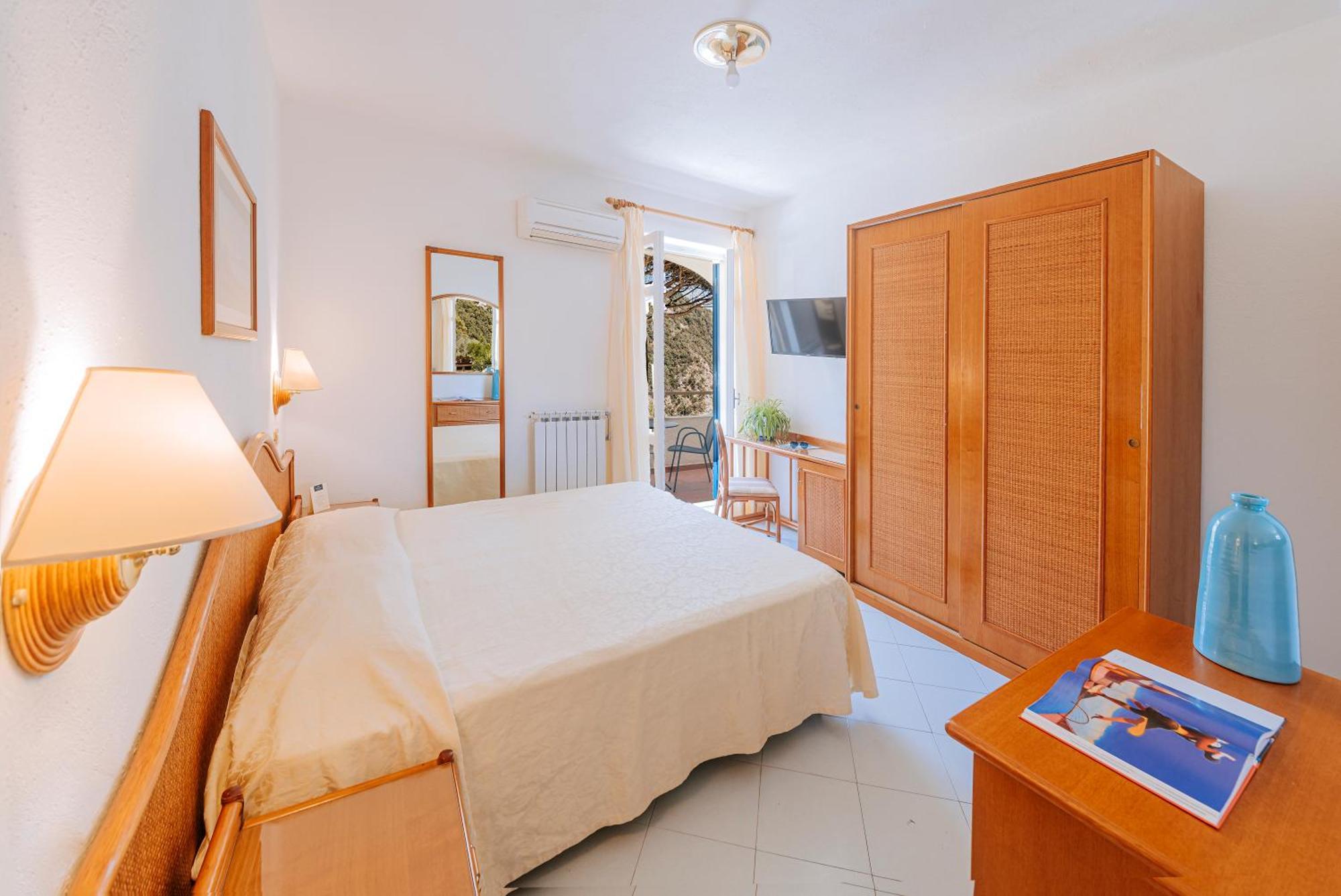 Grazia Scannella Hotel Forio (Isola d'Ischia)